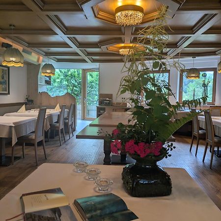 Hotel Alpenblick Sarentino 외부 사진