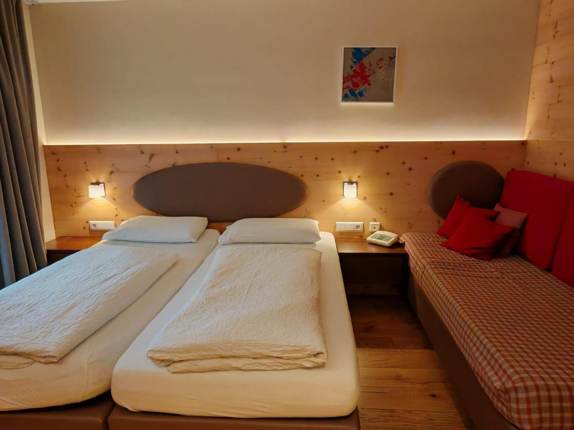 Hotel Alpenblick Sarentino 외부 사진