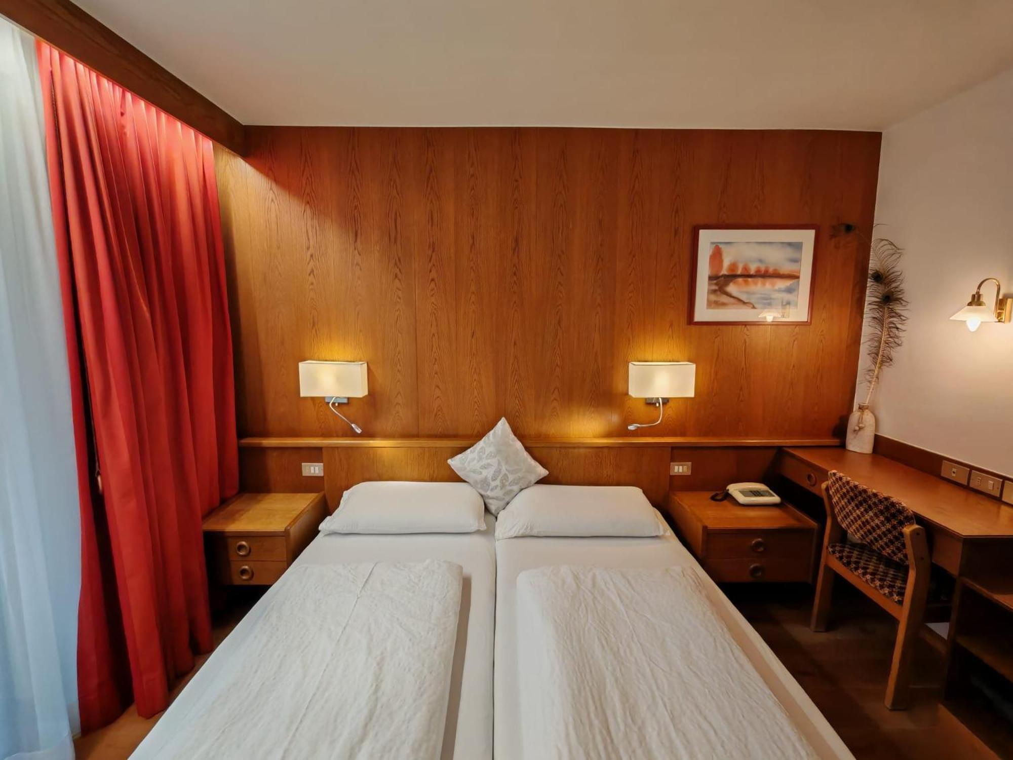 Hotel Alpenblick Sarentino 외부 사진